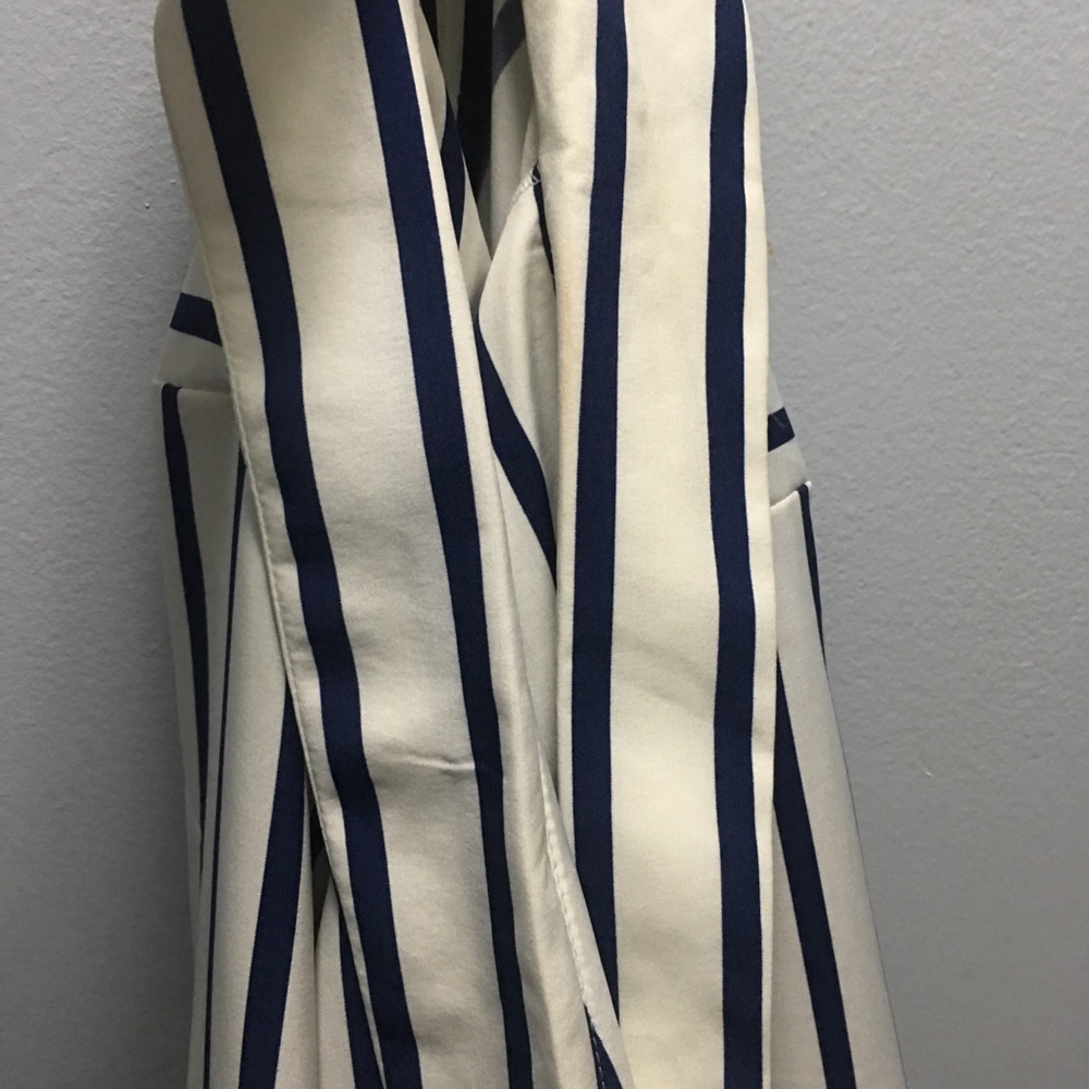 Blazer - Picture 8 of 8